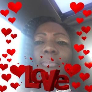 Meet your Posher, Renee